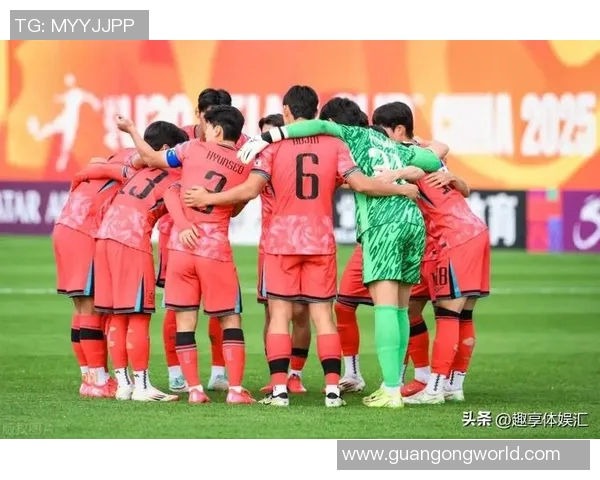 日本新生代足球球星闪耀国际赛场掀起全新竞技热潮