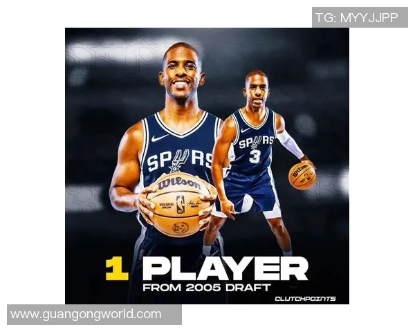 昔日足球传奇再现荣耀之路 回顾经典球星的巅峰岁月 昔日足球传奇再现荣耀之路 回顾经典球星的巅峰岁月